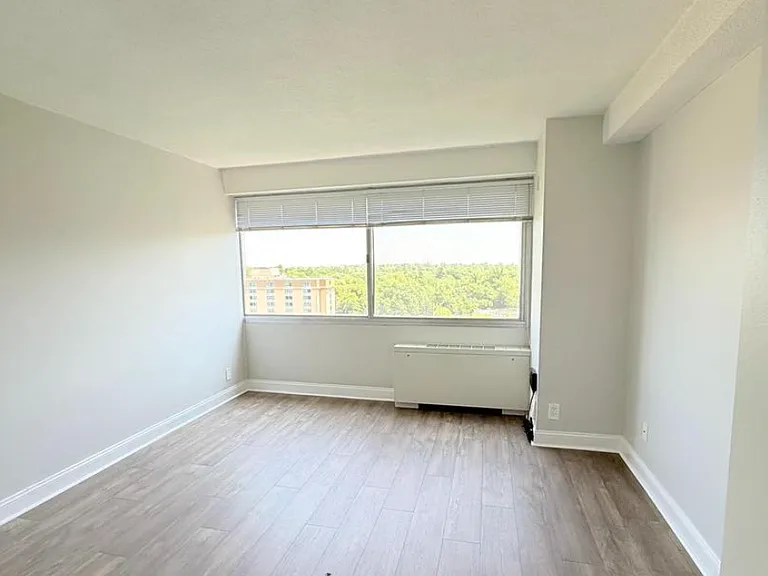 5500 Friendship Blvd #2307N — Photo 6