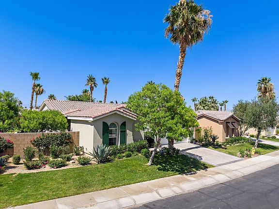 3rd image of 81434 Joshua Tree Ct