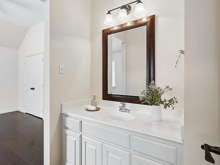 2027 Stonemont Ct — Photo 35