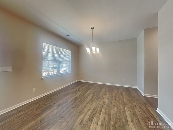3rd image of 2509 Linhay Dr