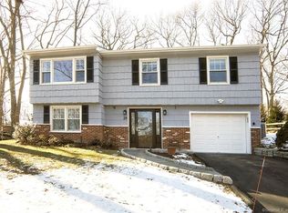 26 Possum Cir, Norwalk, CT 06854