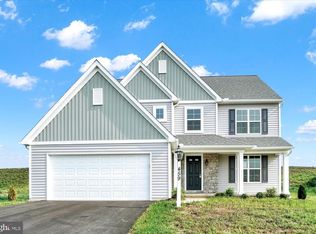 459 Springhouse Ln, York, PA 17406
