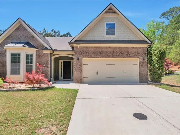 30 Lismore Way, Newnan, GA 30263