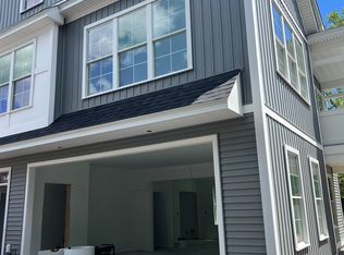 796 Central Ave UNIT B, Back Dover, NH 03820