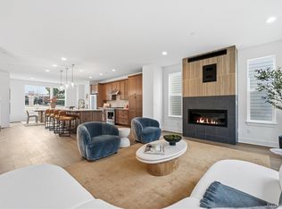 10916 E Hinsdale Cir, Centennial, CO 80112