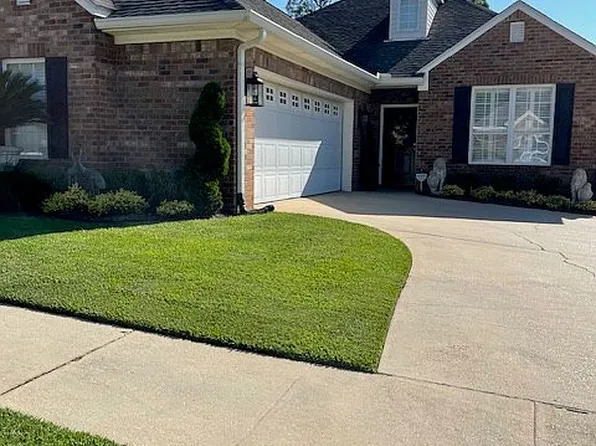 6700 Somerby Ln, Mobile, AL 36695