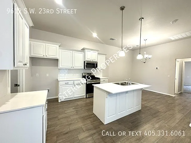 9612 SW 23rd St — Photo 7