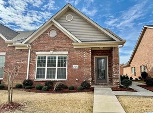 2515 Lindis Farne Dr SW, Decatur, AL 35603