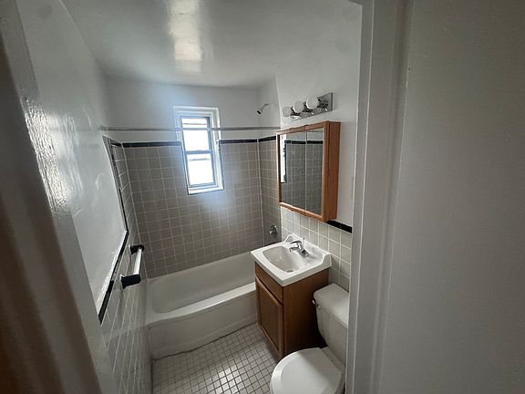 4th image of 91-10 32nd Ave #1B