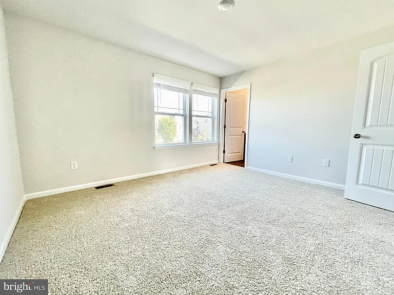 522 Ridgely Blvd — Photo 16