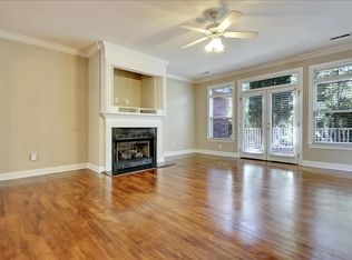 100 Horncastle Pl, Goose Creek, SC 29445