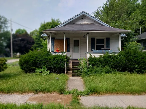 1903 Mershon St, Saginaw, MI 48602