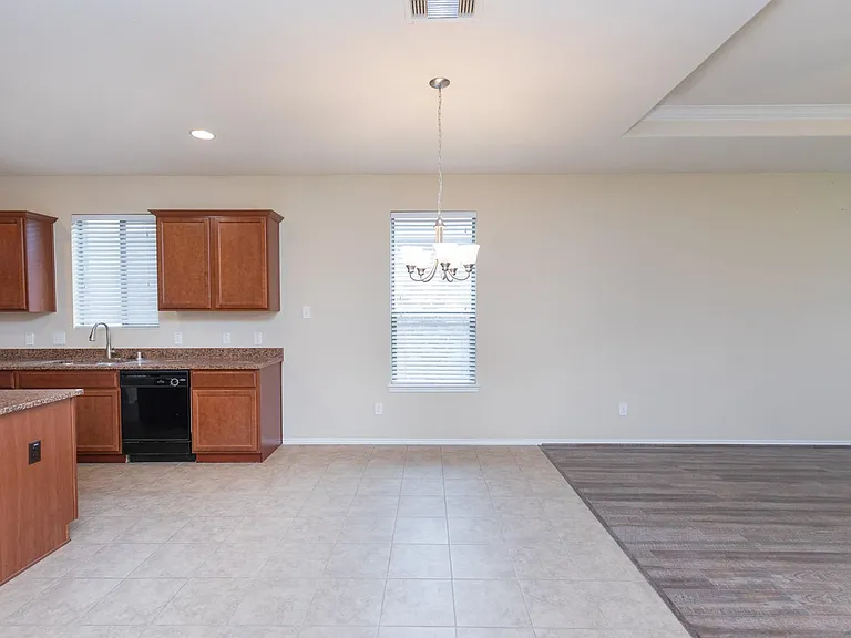 1110 Larkfield Dr — Photo 19