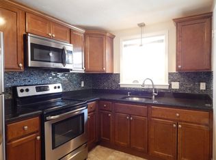 12 Newbury Ave APT 5, Quincy, MA 02171
