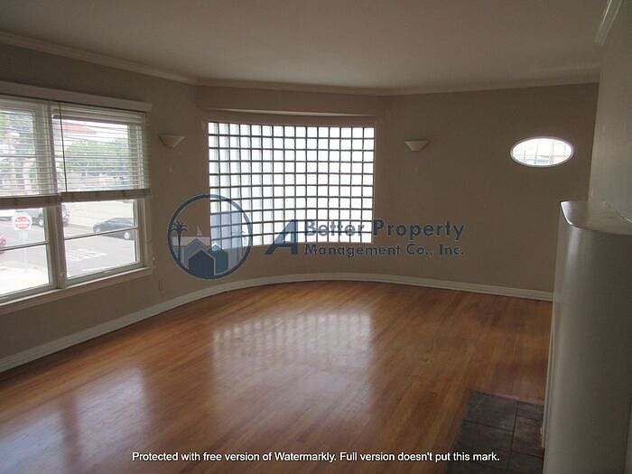 1st image of 25 Mira Mar Ave