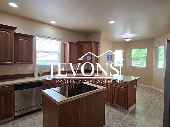 4th image of 6601 Cherry Ridge Ct