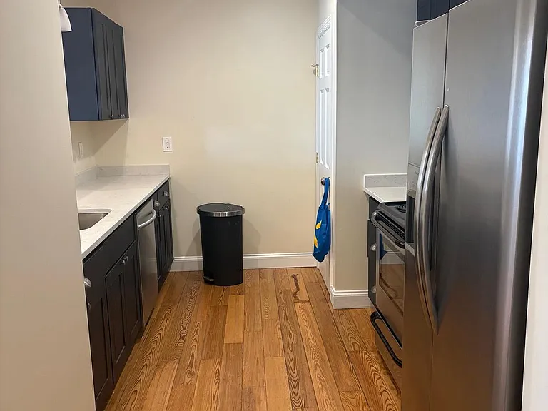 765 Washington Blvd #2 — Photo 5