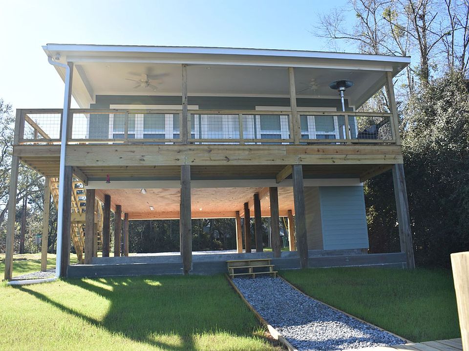 1st image of 8728 W Simmons Bayou Dr