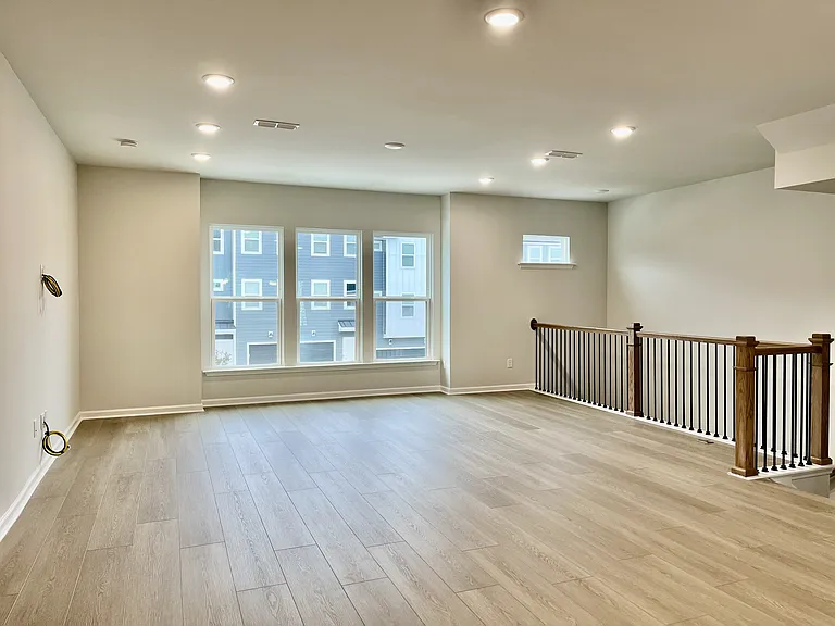 2149 Grouse Ski Cir — Photo 3