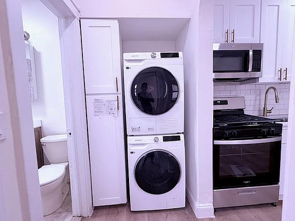 3rd image of 39-05 210th St Floor 1