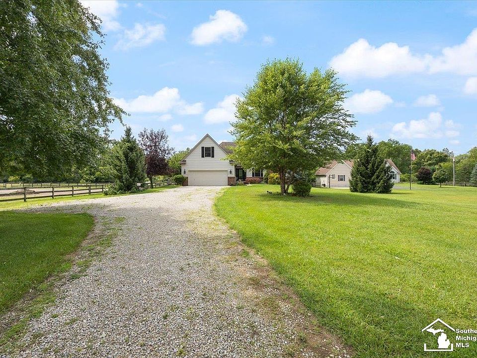 8365 Whiteford Center Rd, Ottawa Lake, MI 49267 Zillow