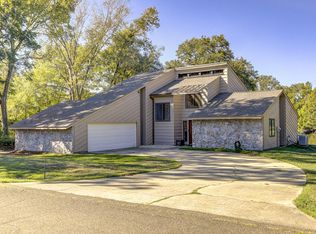 6010 Queens Pt, Vicksburg, MS 39180