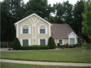 6401 Proctor Ave, Raytown, MO 64133