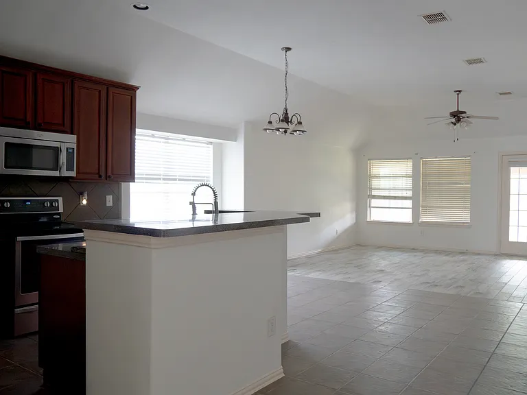 1730 Mineral Springs Dr — Photo 12