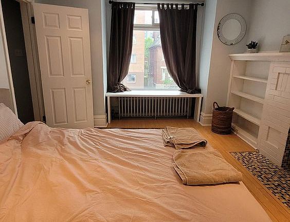 4th image of 277 Bronson Ave #4