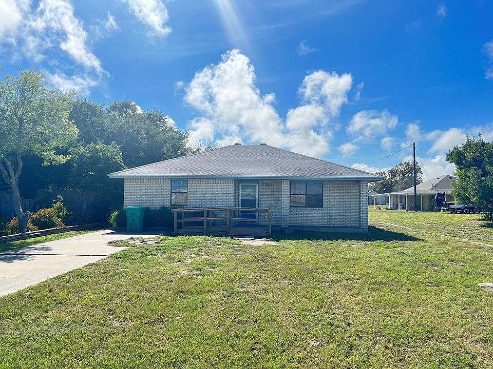 1st image of 739 W Yoakum Ave