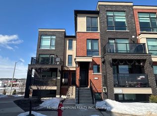 100 Dufay Rd #28, Brampton, ON L7A 4S3