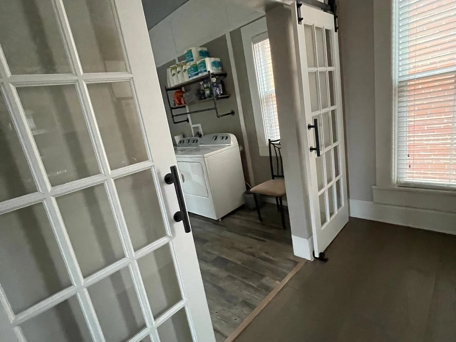 813 Steubenville Ave — Photo 3