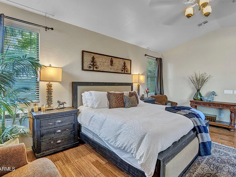 10655 E Acacia Dr — Photo 36