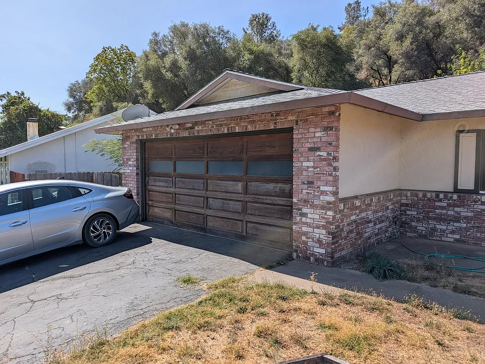11070 Harrison Dr