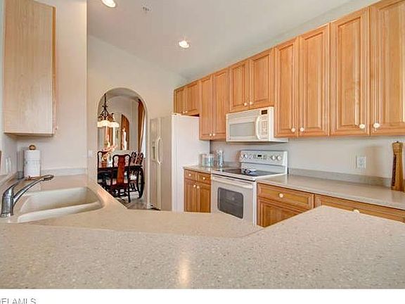 4th image of 3049 Driftwood Way Unit 3802
