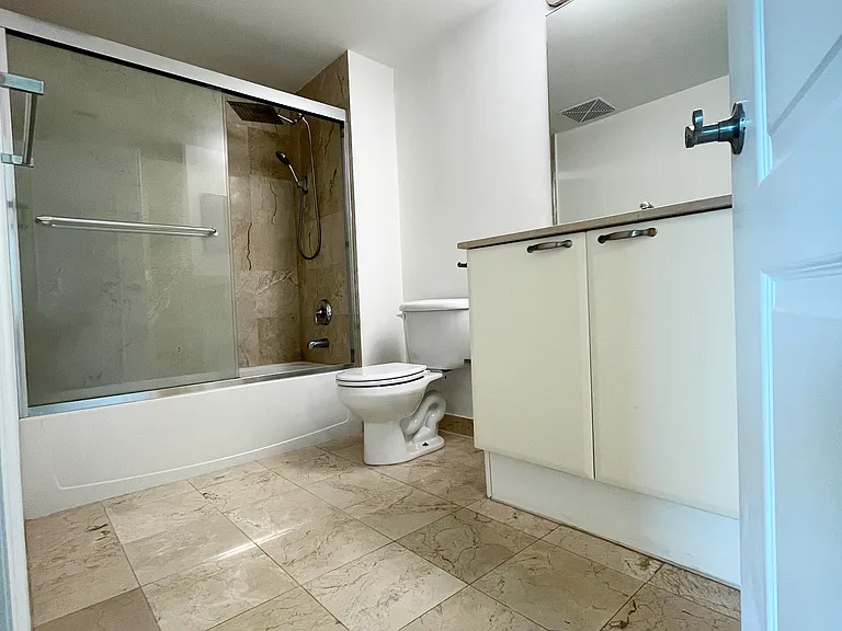 2101 Brickell Ave #1111 — Photo 5