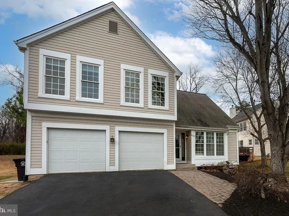 429 Deerpath Ave SW, Leesburg, VA 20175