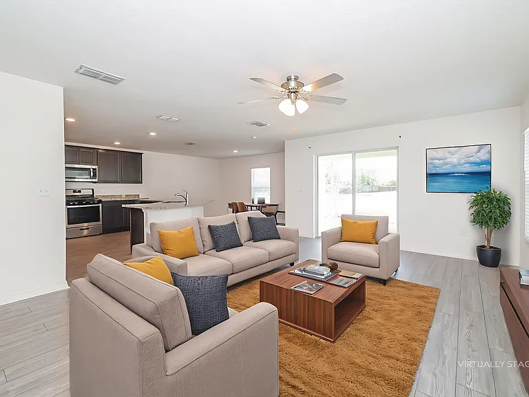 465 Kensington View Dr — Photo 2