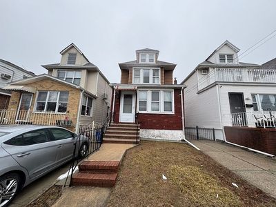 81-15 169th St #1, Jamaica, NY, 11432