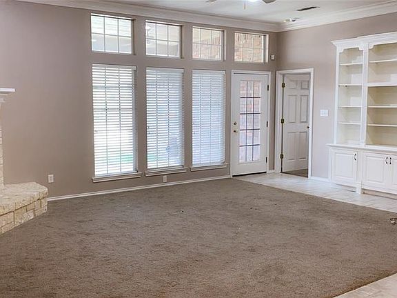 3rd image of 4800 Clayton Ct