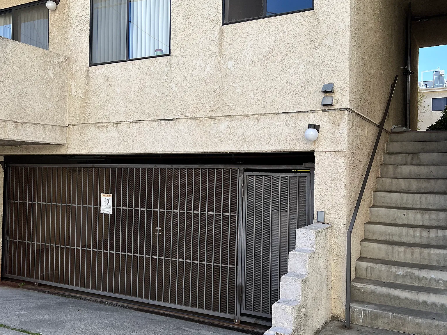 1 bed, $2,400 — Photo 3
