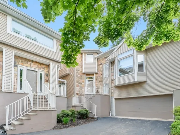 104 Clarken Dr BLDG 104 #104, West Orange Twp., NJ 07052