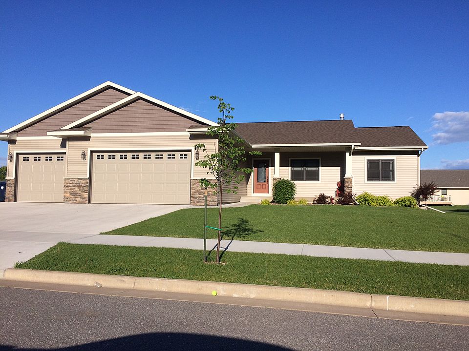 2nd image of 4057 Pineview St