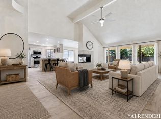 8875 N Woodrow Ave, Fresno, CA 93720