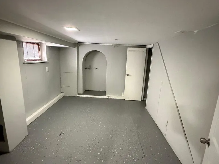 712 Sheridan Ave #1A — Photo 10