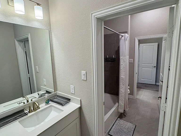 1731 Tombstone Dr — Photo 18