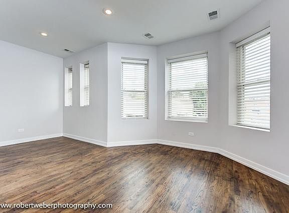 2nd image of 3328 N Ashland Ave APT 2F