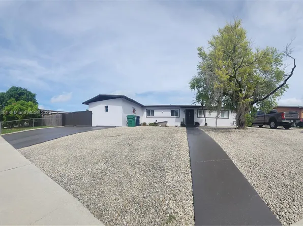 15455 SW 295th St, Homestead, FL 33033
