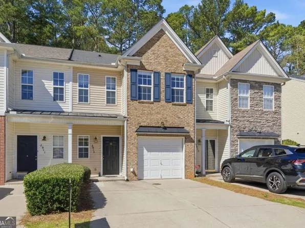 2913 Greyhawk Ln, Cumming, GA 30040