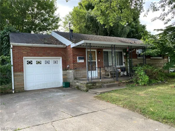 4112 9th Ave, Vienna, WV 26105